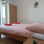Antonia Apartment *