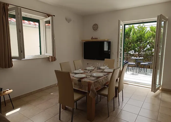 Antonia * 프리모스턴